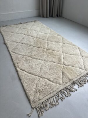 Tapis Béni Ouarain N°122.  265cm X 140cm
