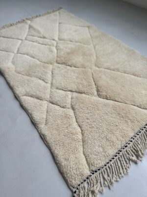 Tapis Béni Ouarain N°120. 110cm X 170cm