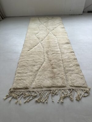 Tapis Béni Ouarain N°125. 118cm X 260cm