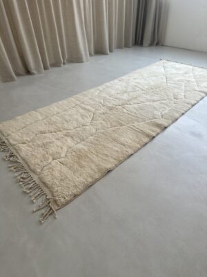 Tapis Béni Ouarain N°127. 110cm X 300cm