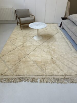 Tapis Béni Ouarain N°126. 180cm X 270cm